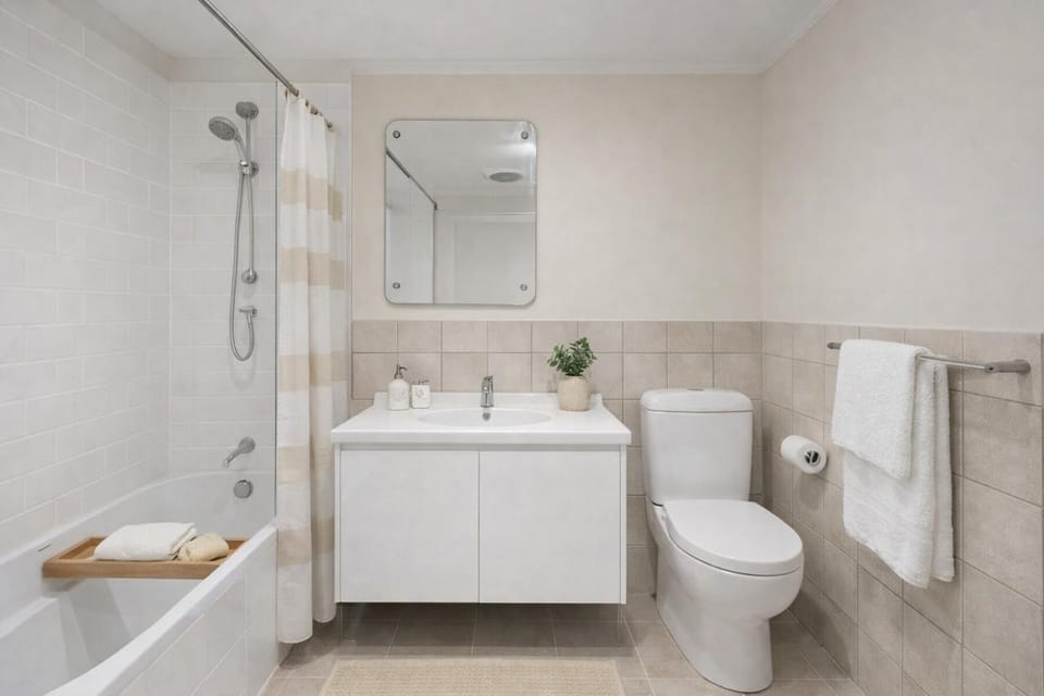 Toilet, Bathroom, Bath