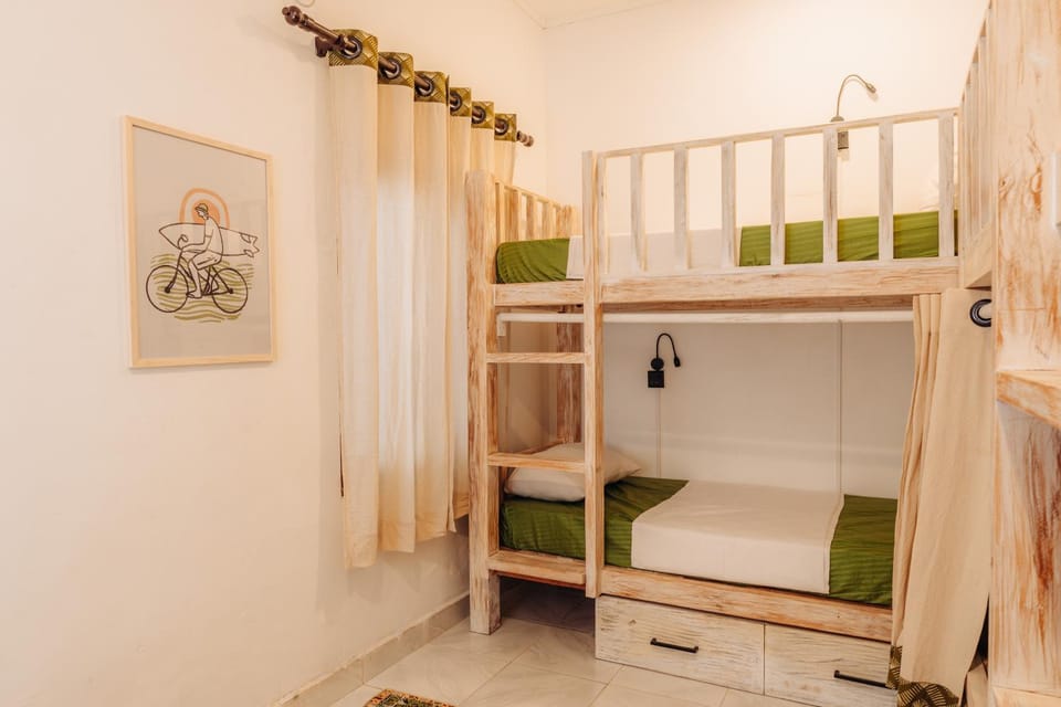 bunk bed