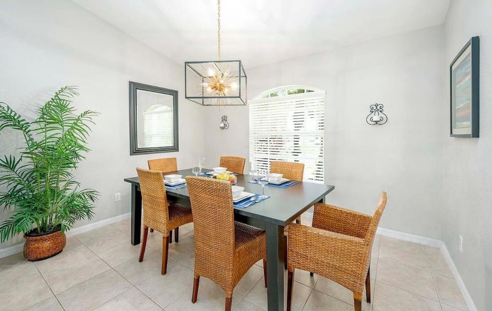 Scarlett - Fantastic Rental with 2 King Size Beds Villa in Cape Coral