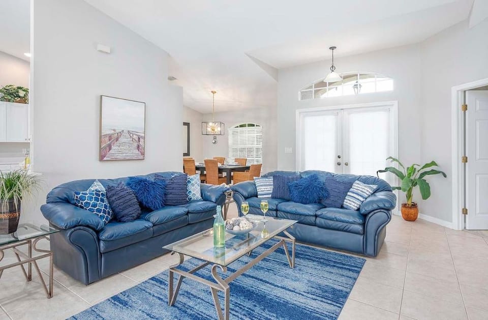 Scarlett - Fantastic Rental with 2 King Size Beds Villa in Cape Coral