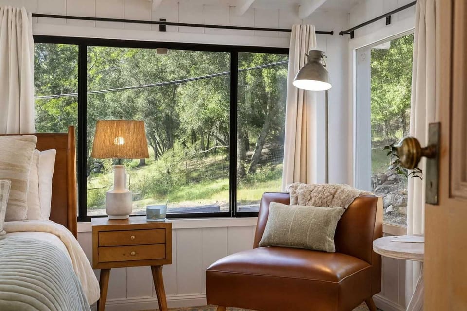 WineCountry Retreat with Casita Bocce & Sunset Views House in Napa Valley