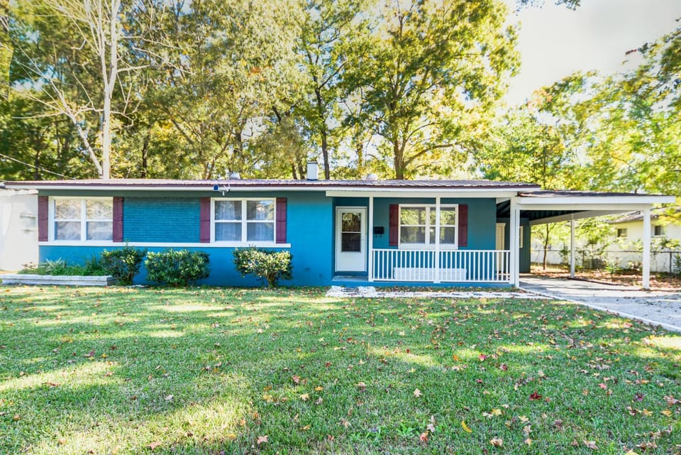 Extended Stay in Charleston! 5 Mi to Historic Dtwn House in Johns Island