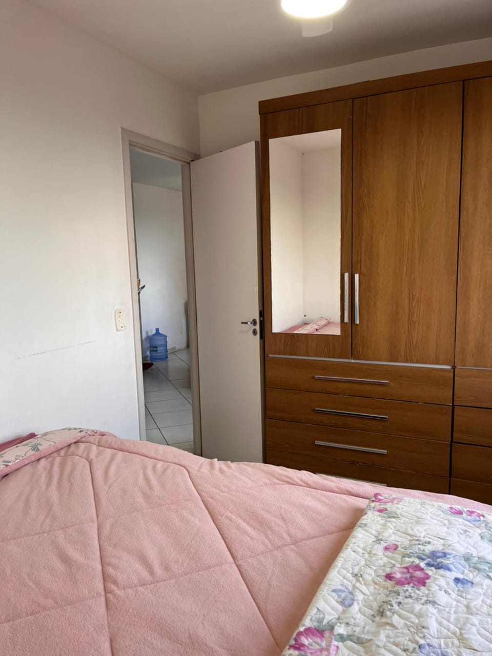Quarto apto compartilhado Bed and Breakfast in Guarapari