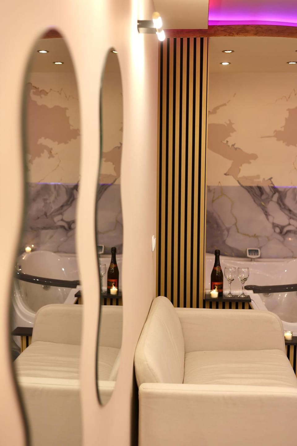 Lounge or bar