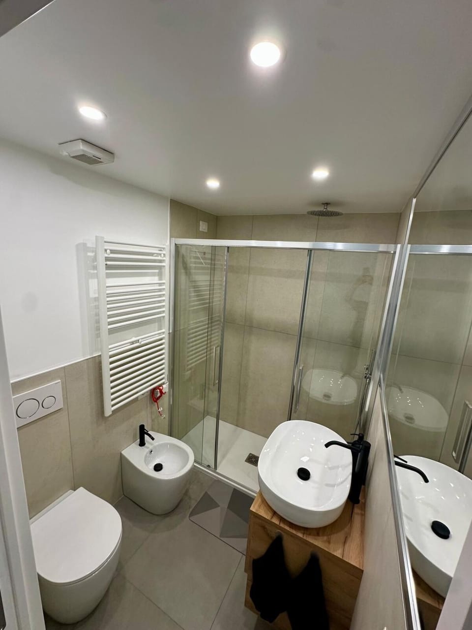 Shower, Toilet, Bathroom, bidet