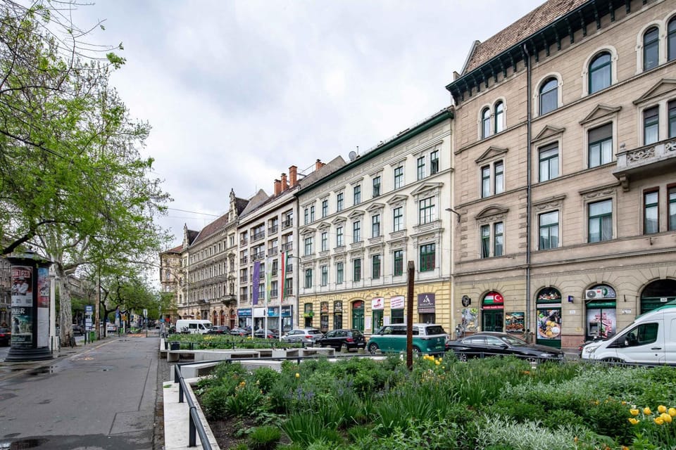 Central - Easy Going - Calm Apartment in Budapest