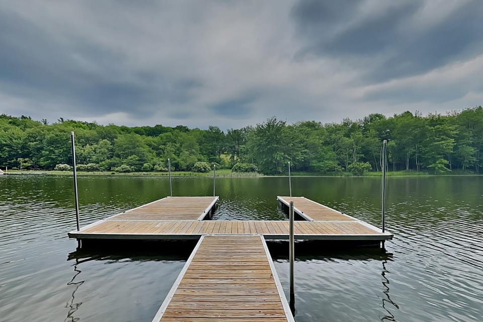 Natural landscape, Garden view, Lake view