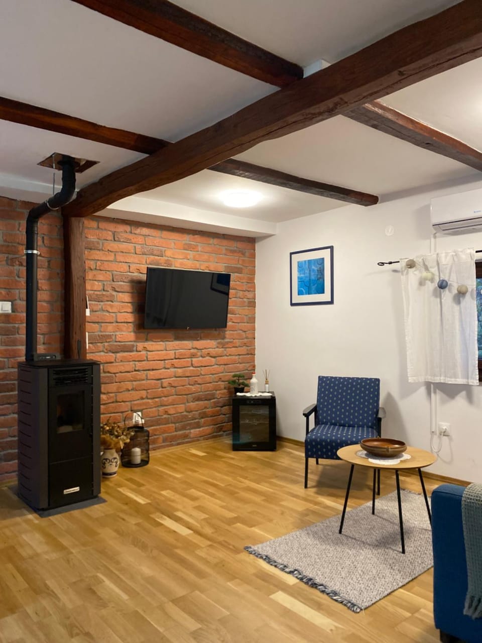TV and multimedia, Living room