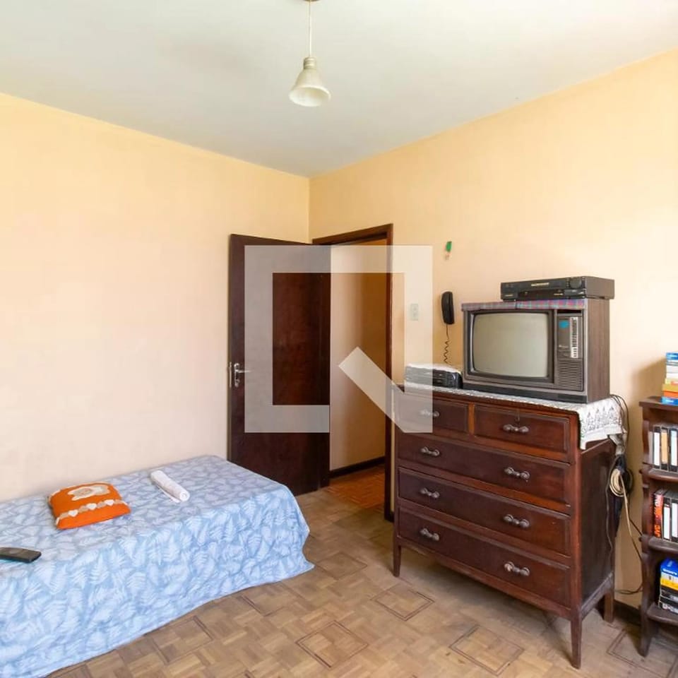 Apartamento 04 old no Capão da Imbuia Apartment in Curitiba