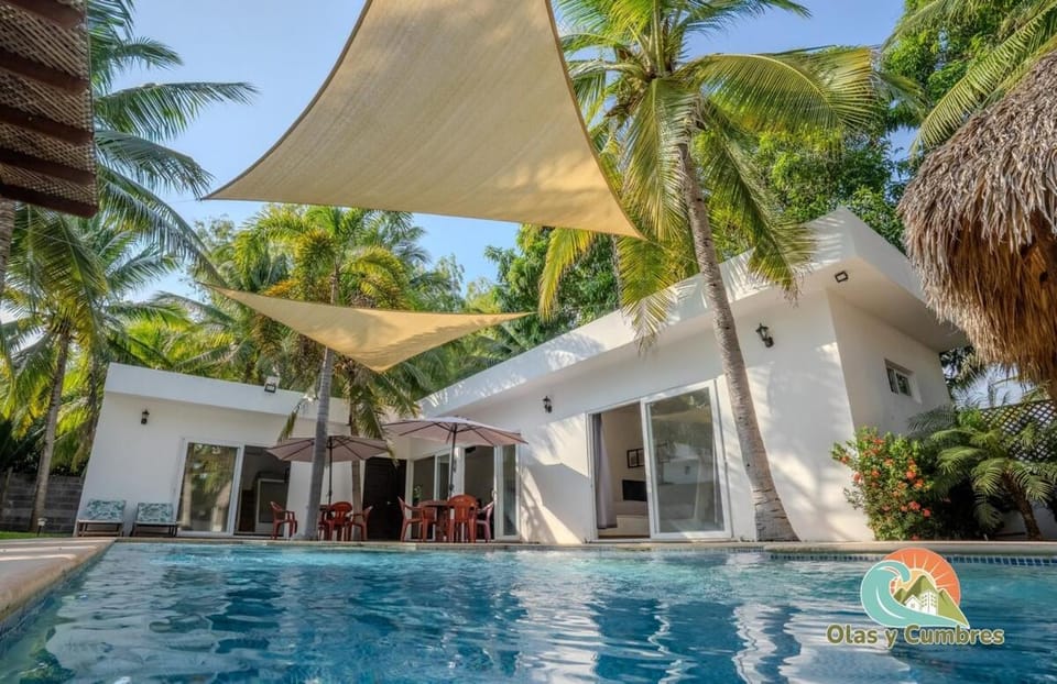 Villa Los Delfines 1 House in Monterrico