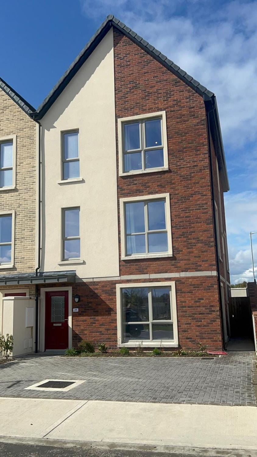 Property building, Neighbourhood