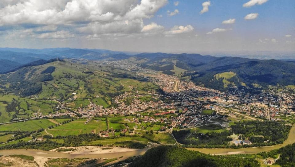 Nearby landmark, Day, Natural landscape, Bird's eye view