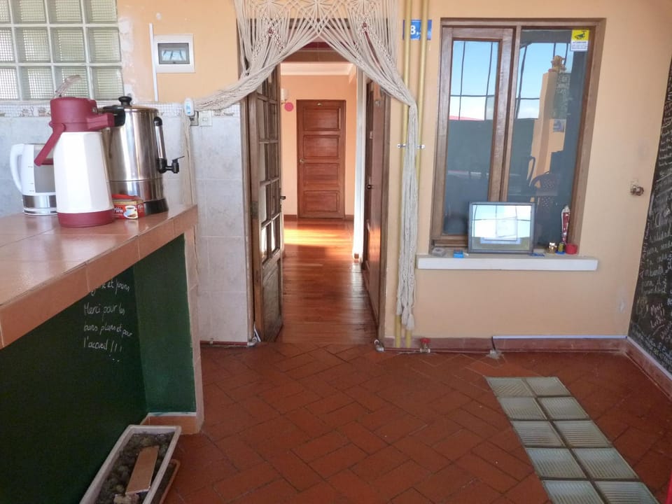 Coffee/tea facilities, Communal kitchen, Drinks