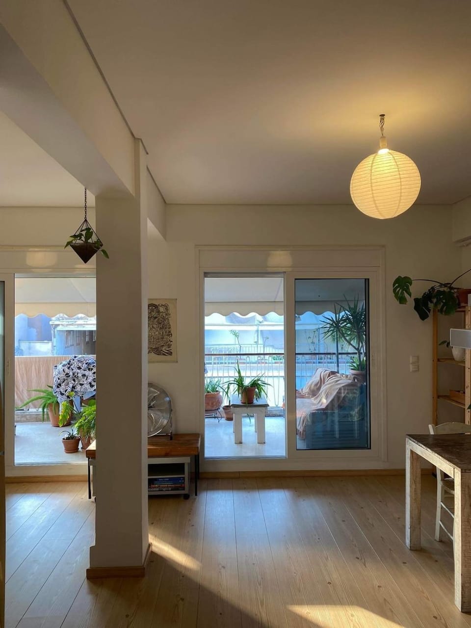 7th floor bright penthouse in quiet pedestrian Apartment in Athens