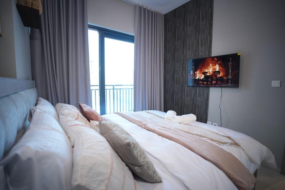 TV and multimedia, Bedroom, towels