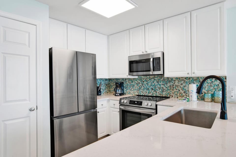 Lighthouse 817 House in Gulf Shores