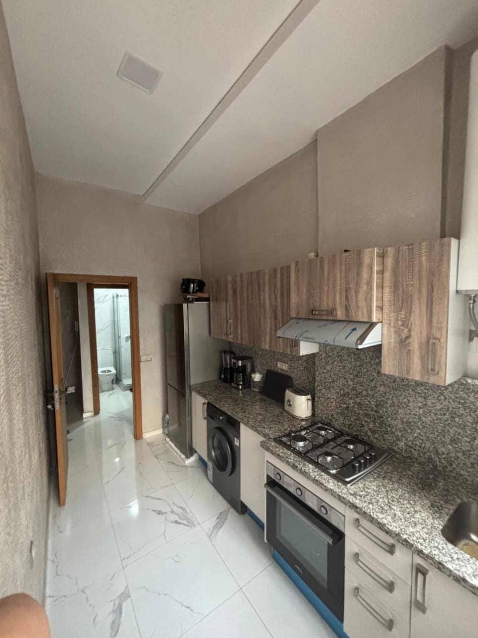 Kitchen or kitchenette, kitchen