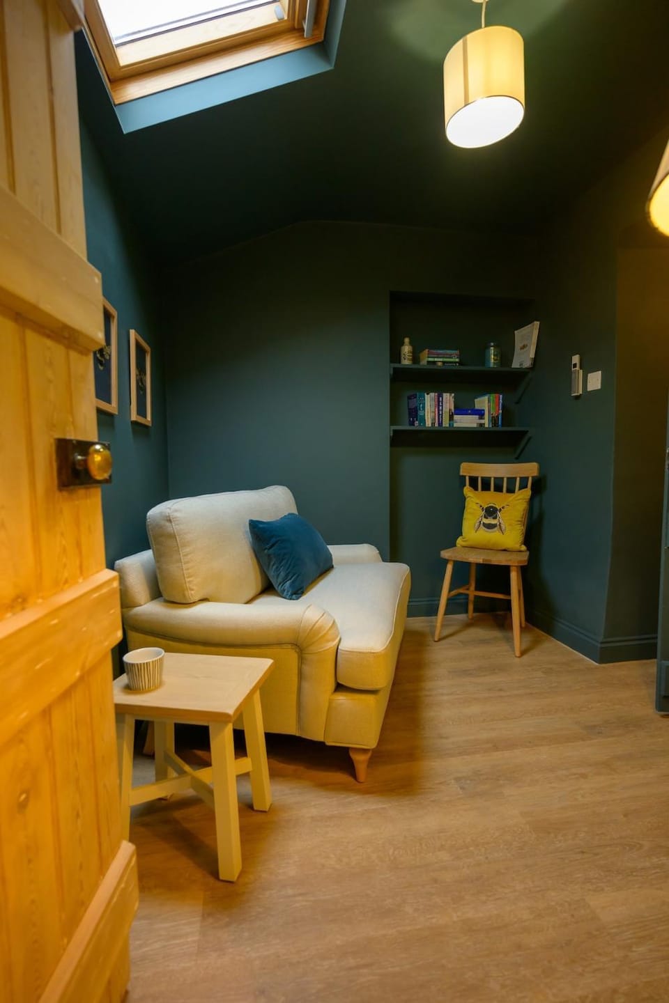 Cragie Cottage- Beautiful Cotswold stone retreat House in Wychavon District