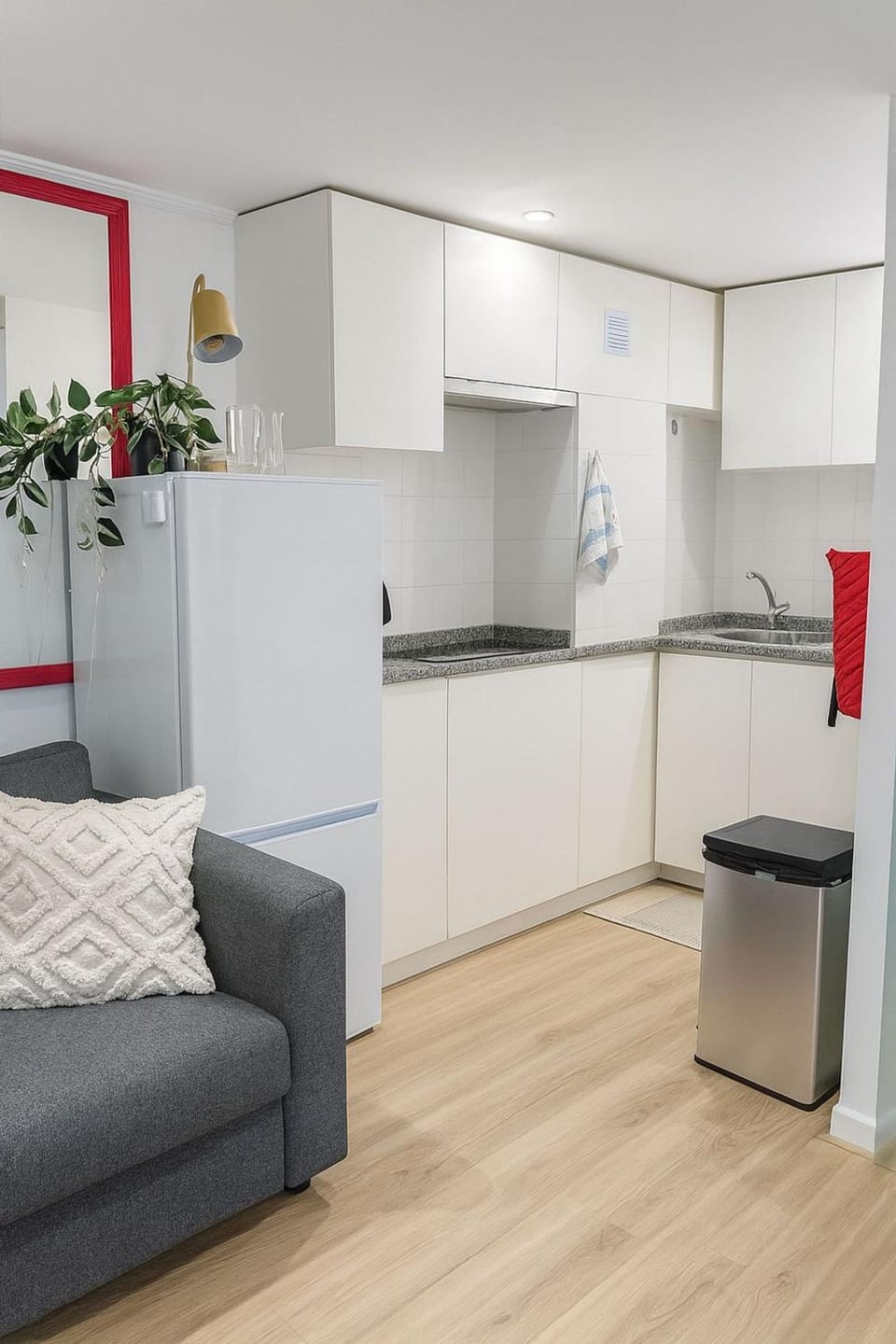 Kitchen or kitchenette, Living room, Dining area