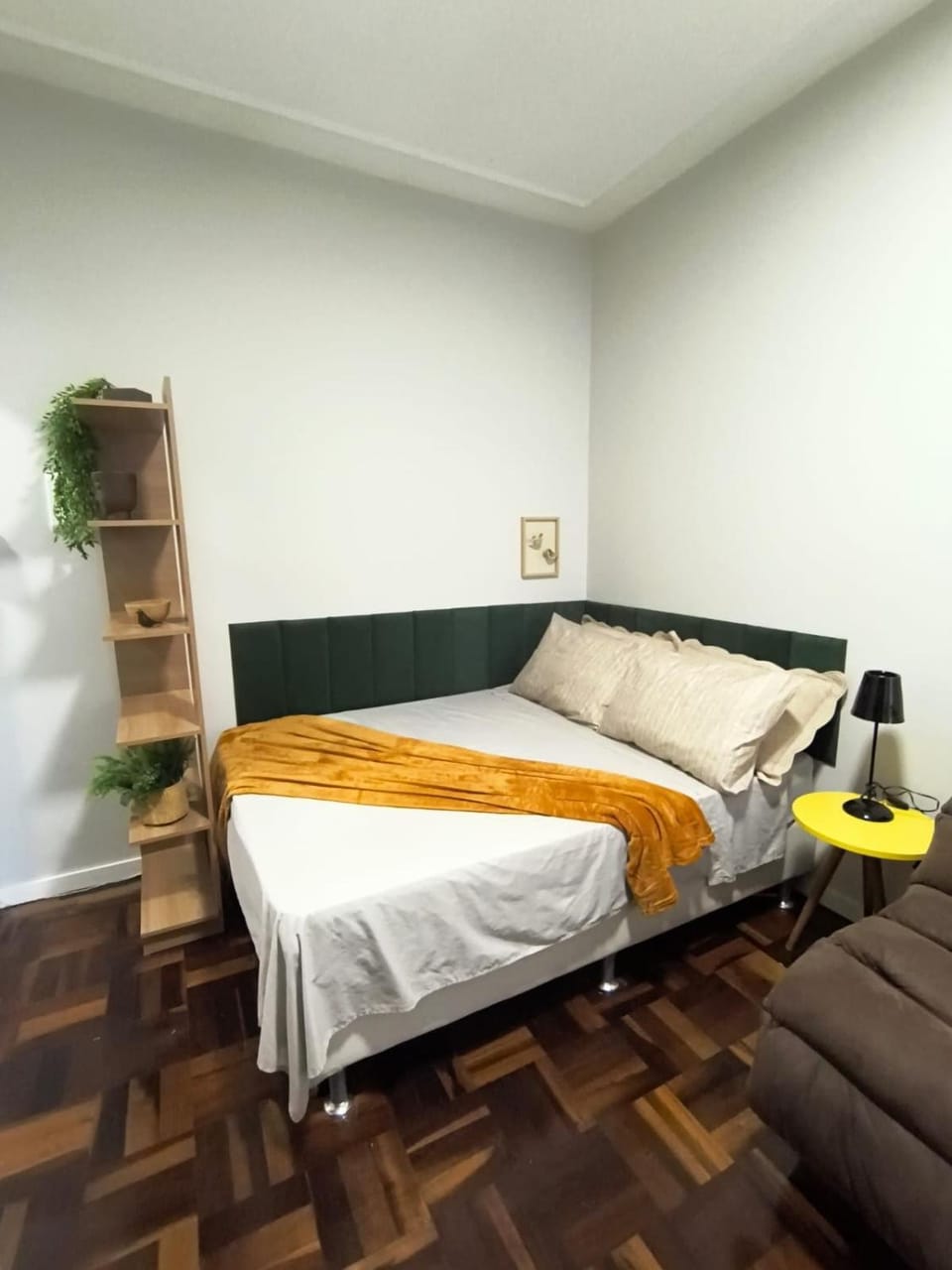 Aconchegante e pertinho de tudo Apartment in Porto Alegre