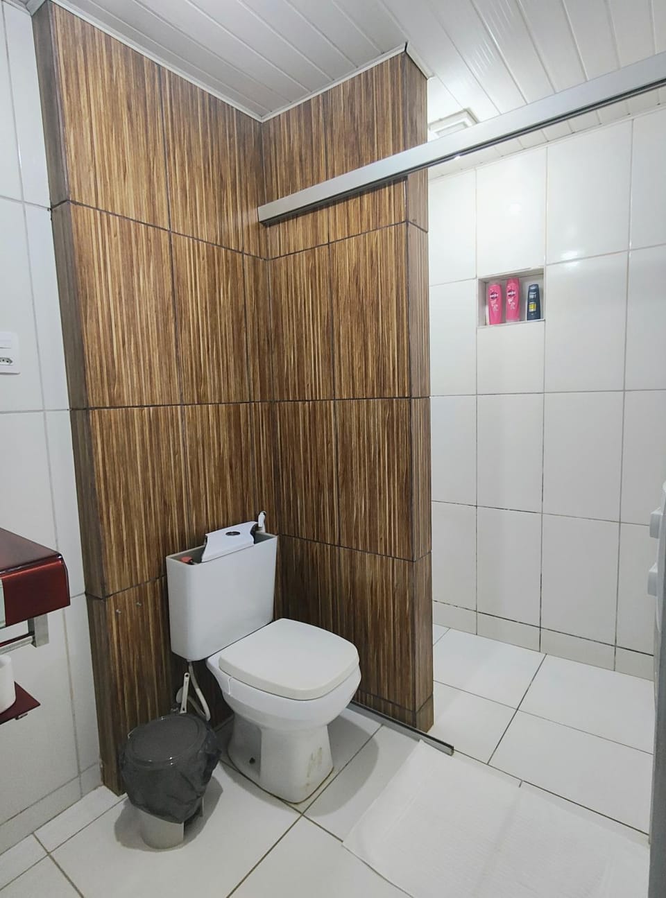 Quarto em casa de família Vacation rental in Belém