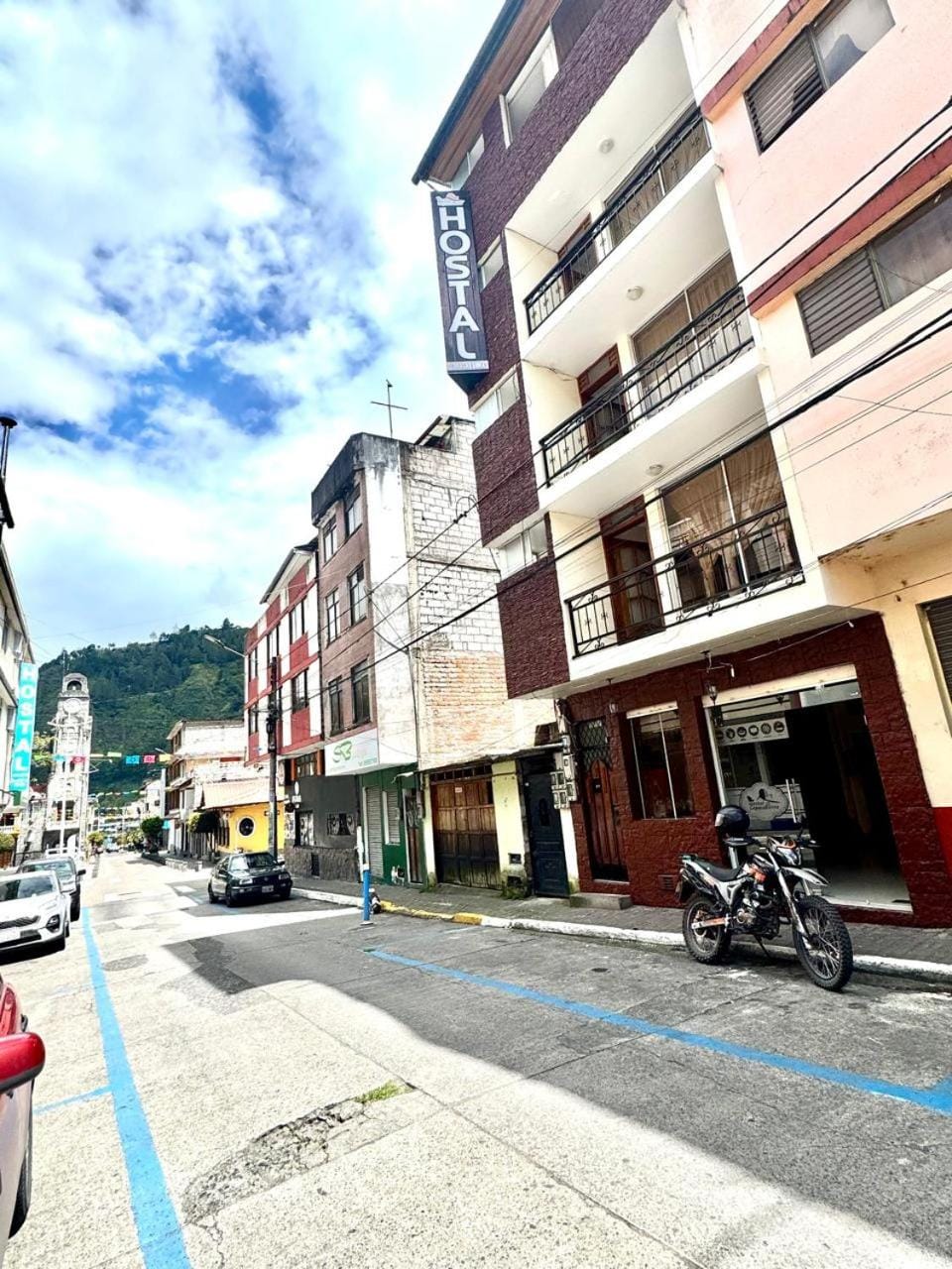 Hostal Copacabanna Hotel in Banos