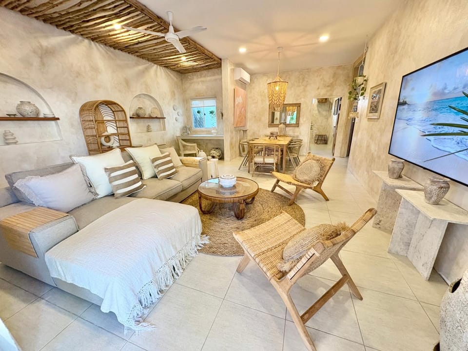 Bali-Style Private Pool Villa,3 Min Walk to Beach House in Ko Samui