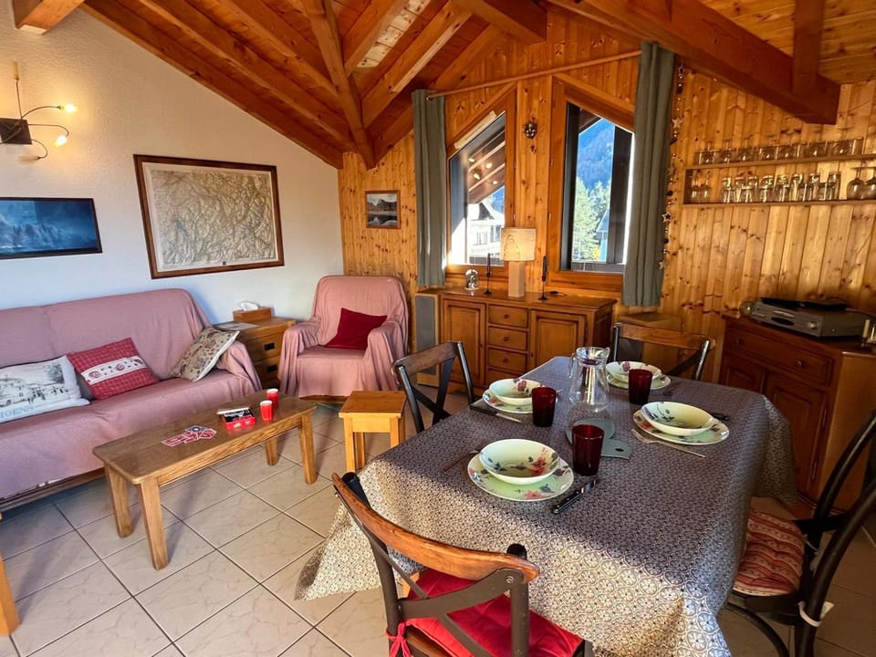 Confortable T3 au cœur de Samoëns avec WIFI et parking - FR-1-629-152 Apartment in Samoëns