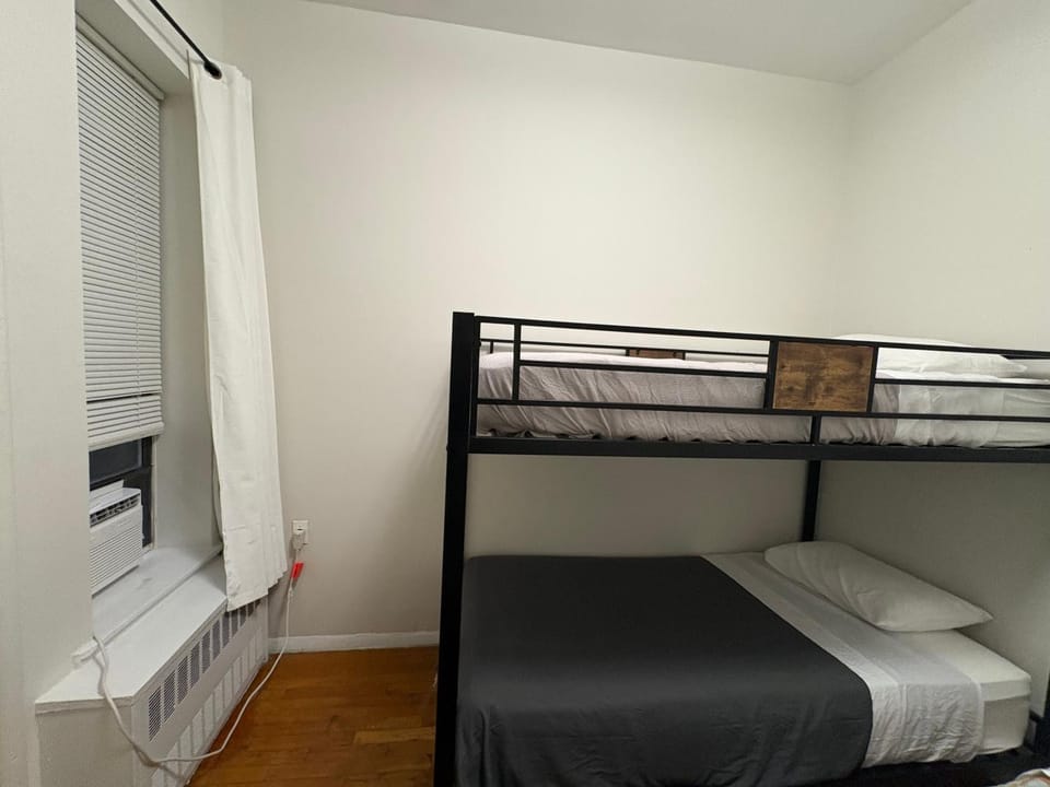 Signature by Times Square Apartment in Midtown