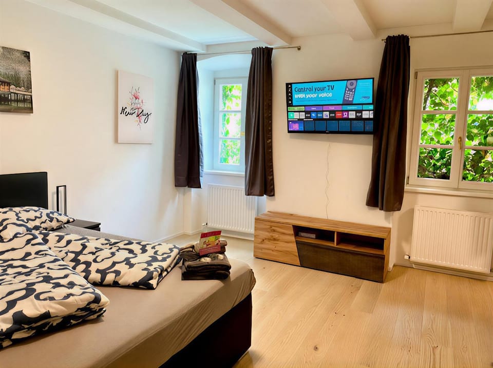 Bed, TV and multimedia