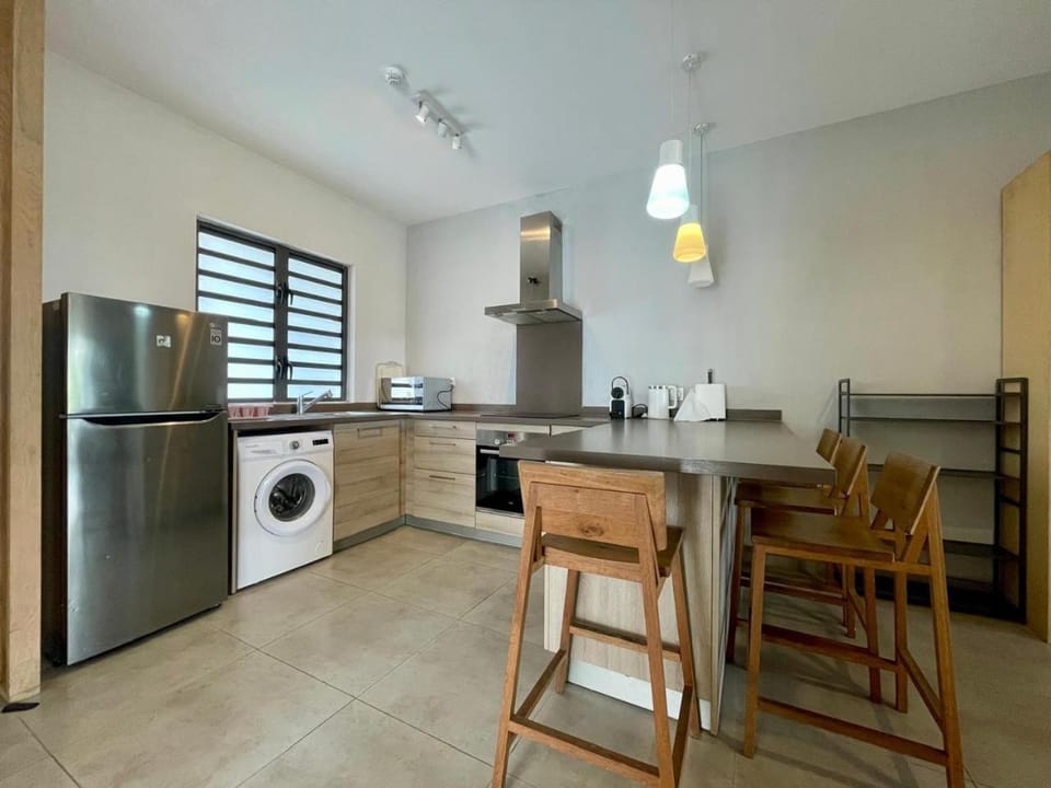 2-bedrooms choisy les bain Apartment in Trou-aux-Biches