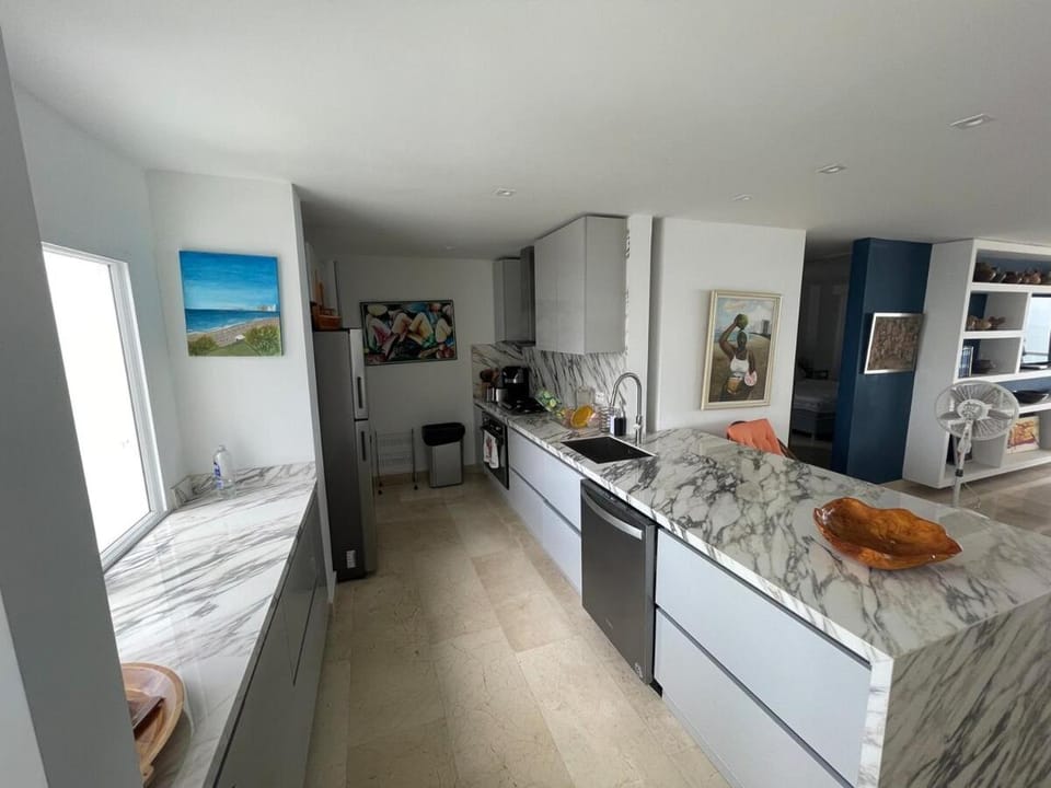 Oceanfront Oasis Apartment in Cartagena