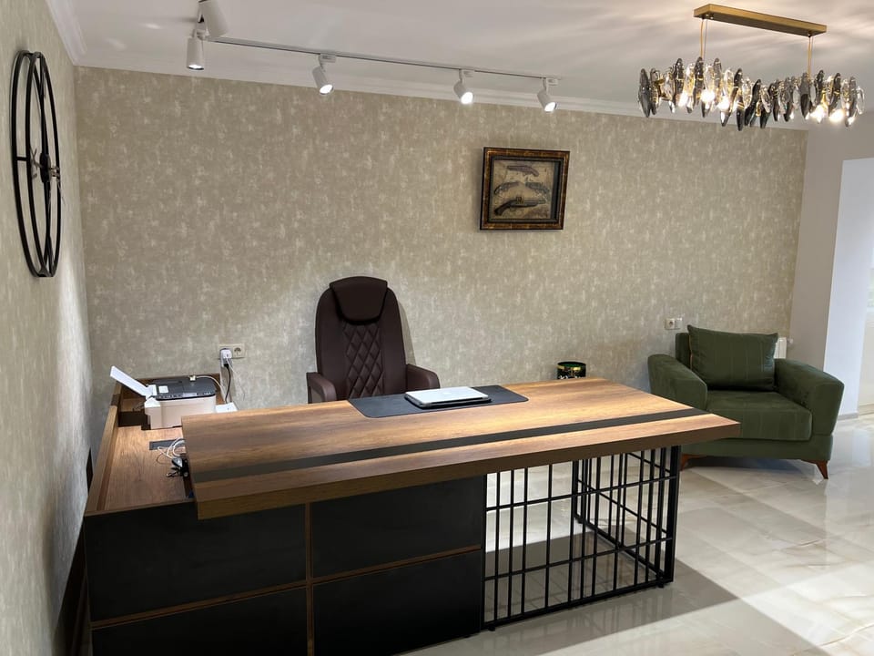 DL Business Studio - Panorama View Apartment in Tbilisi, Georgia