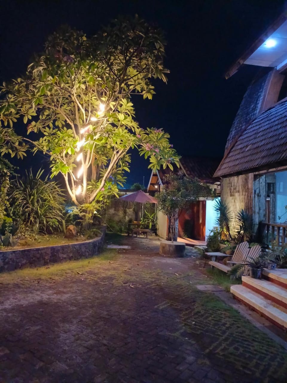 Chody House Bed and Breakfast in Indonesia