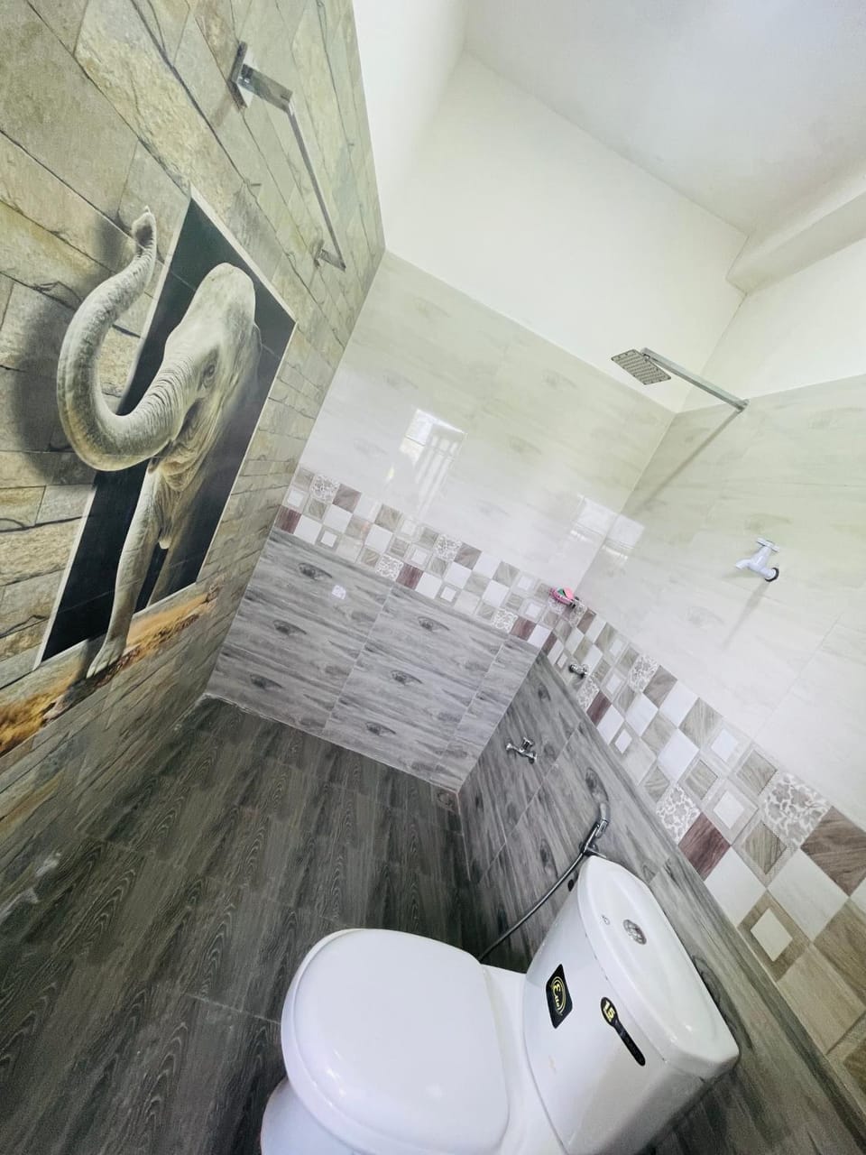 Woori House Apartment in Kamburugamuwa