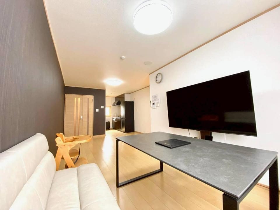 Communal lounge/ TV room, Living room