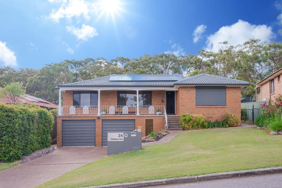 Coastal Family Oasis with Pool, Outdoor Kitchen, Kids Play Area House in New South Wales