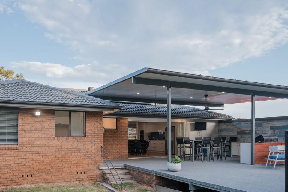 Coastal Family Oasis with Pool, Outdoor Kitchen, Kids Play Area House in New South Wales
