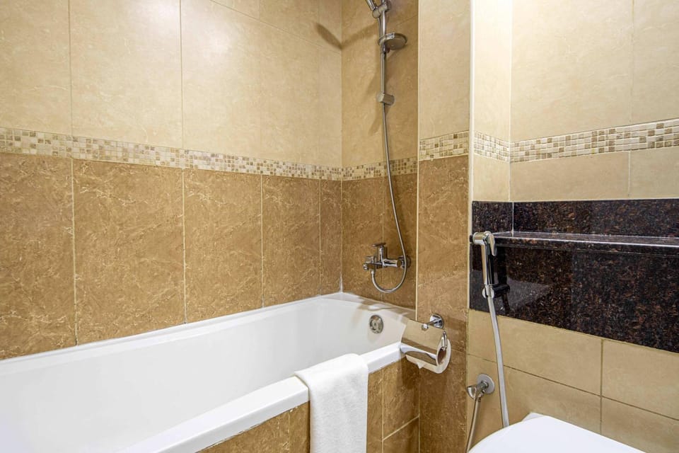 Bathroom, Bath