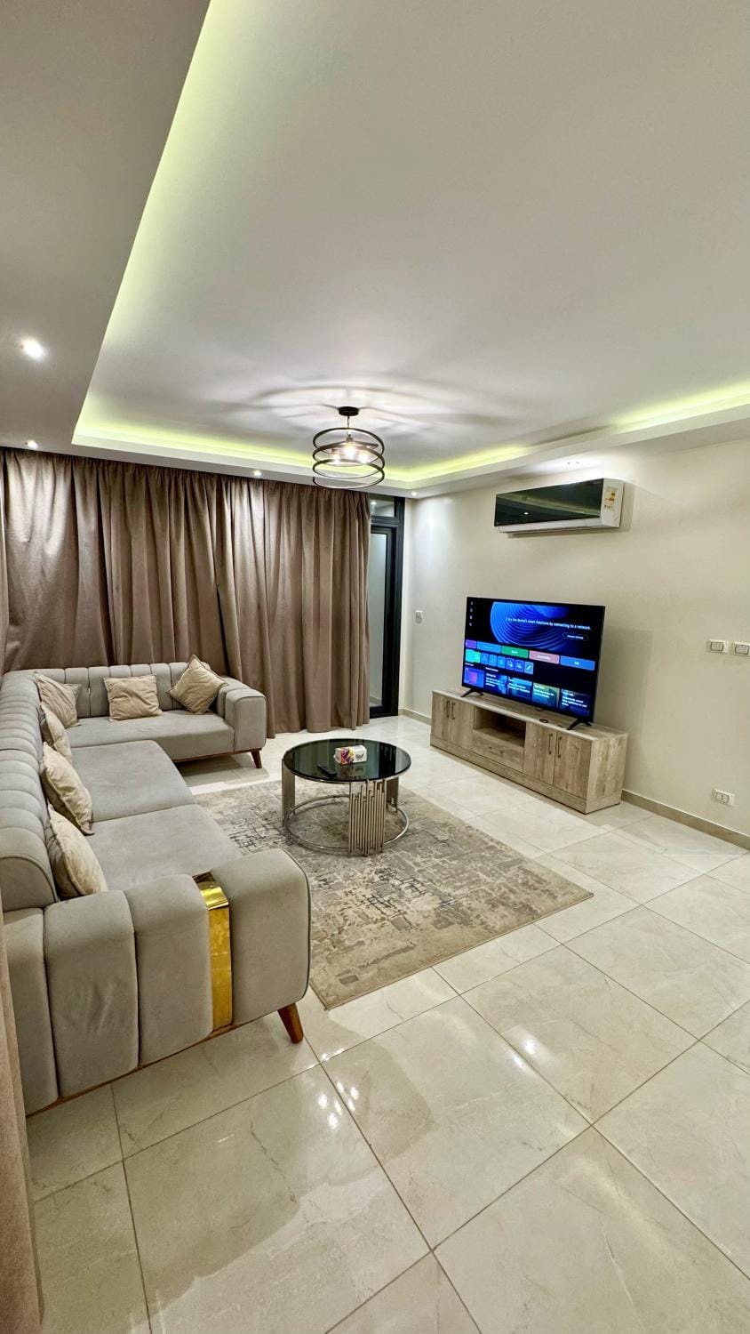Azad Compound Luxe with pool Apartment in New Cairo City