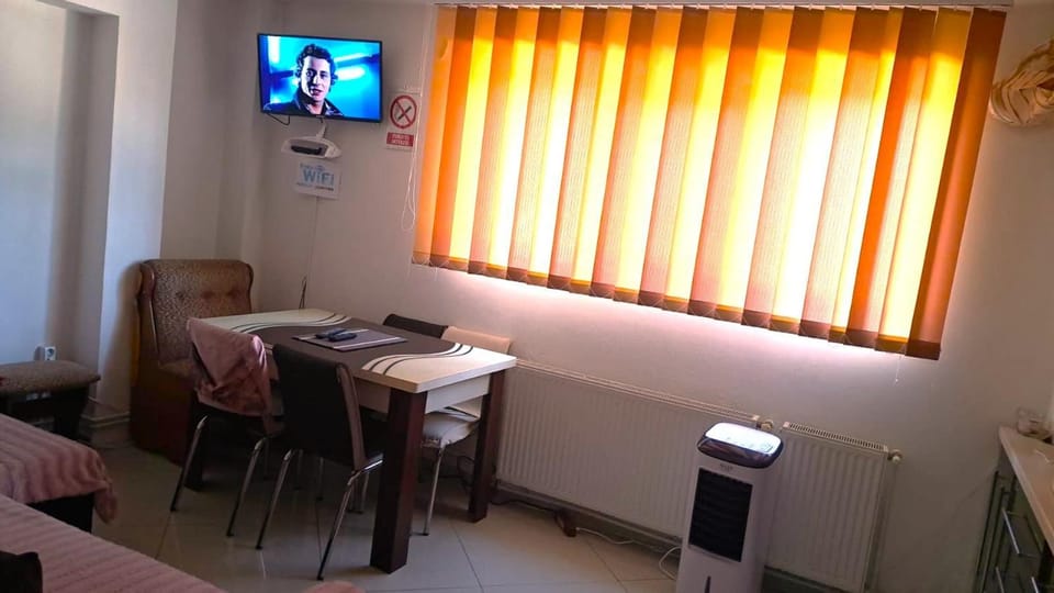Living room, air conditioner