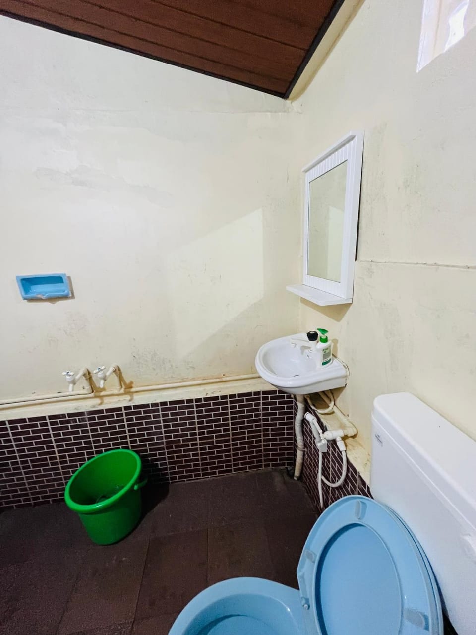 Coastaal Hutt Homestay - Malpe Beach Hotel in Karnataka
