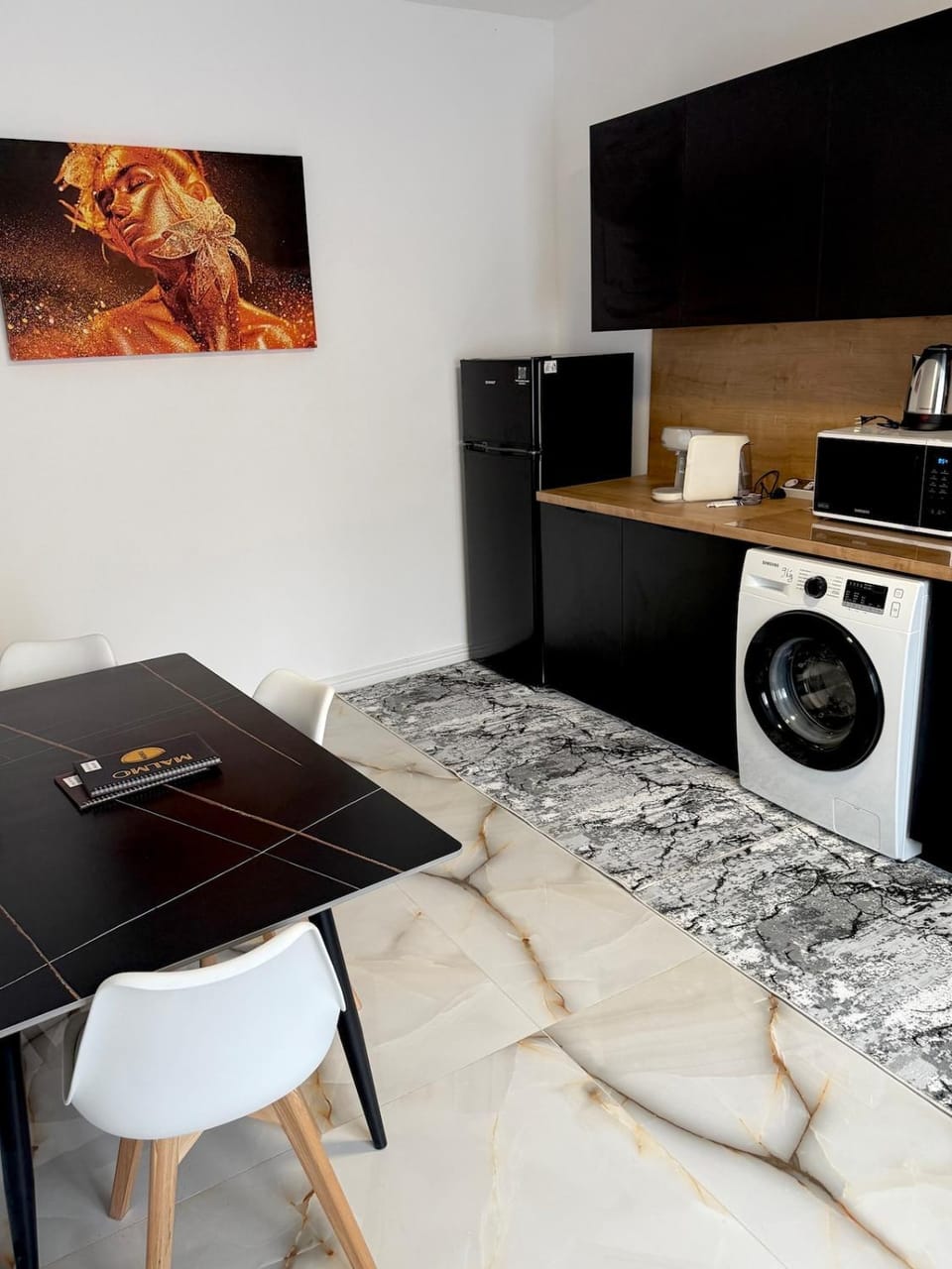 Apartament 3 Curte Parcare Privată Centru Apartment in Craiova