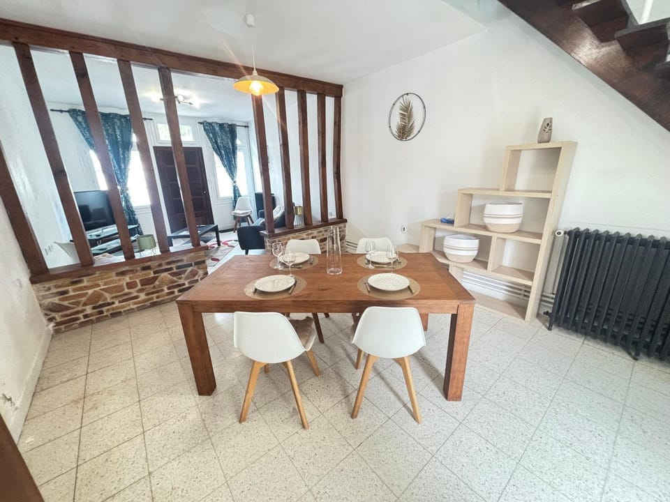 Charmante maison en centre ville Apartment in Normandy