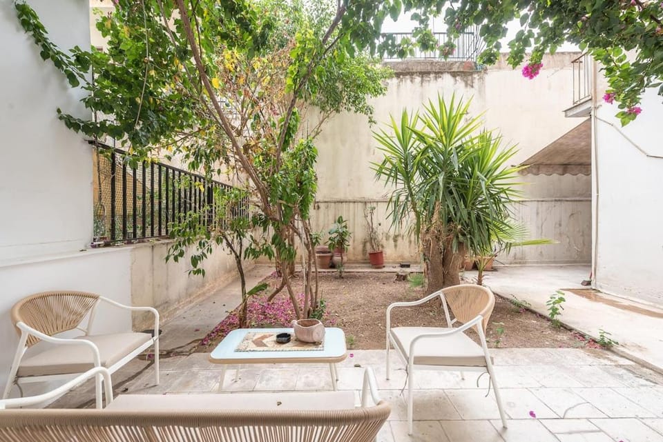 Zen Garden, Exarchia Apartment in Athens
