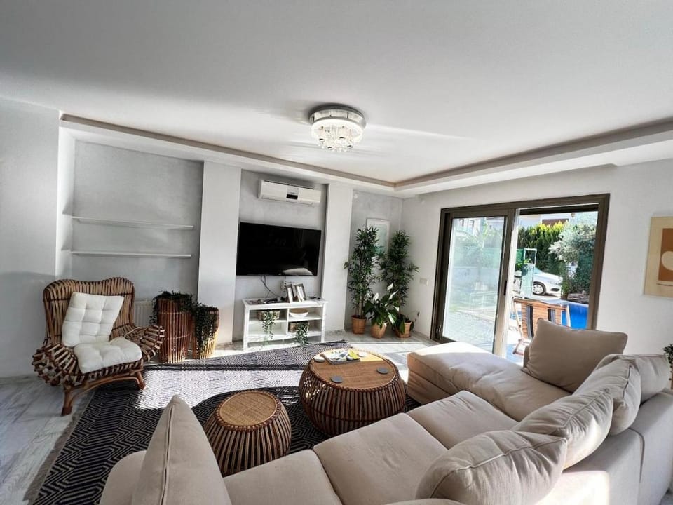 4room villa with pool in Alaçatı Villa in Alaçatı