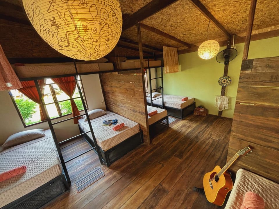 Bed, Living room, Photo of the whole room, Seating area, Bedroom, bunk bed