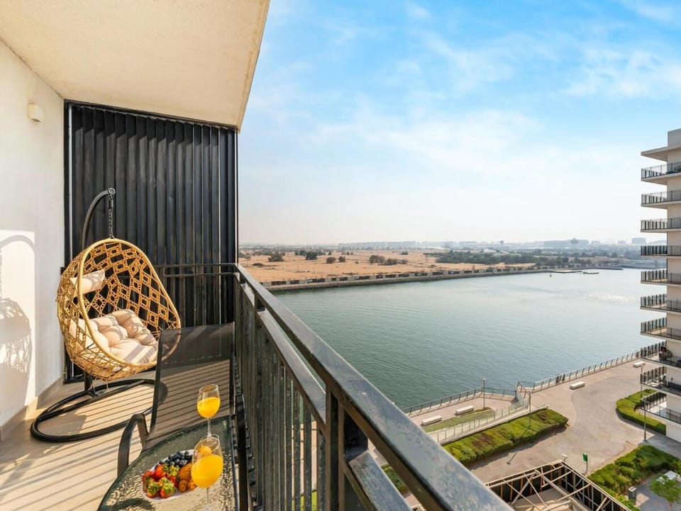 Elite Nest - Chic Studio, 1 min to Ferrari World & SeaWorld Apartment in Abu Dhabi