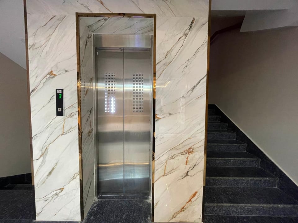 elevator