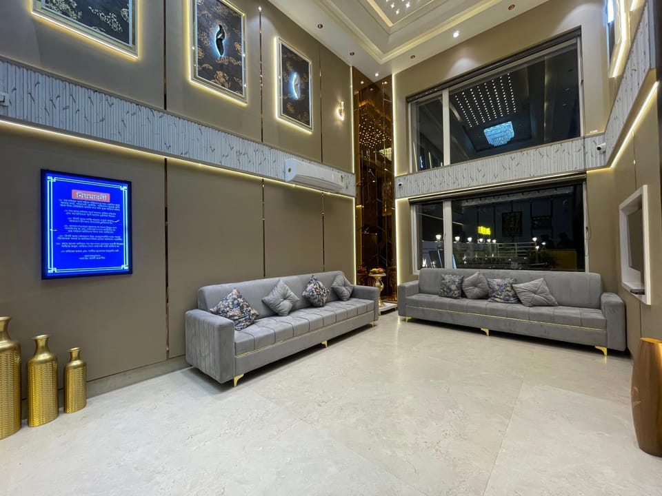 Lobby or reception, Seating area